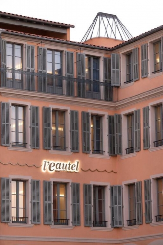 L' Eautel Toulon Port 