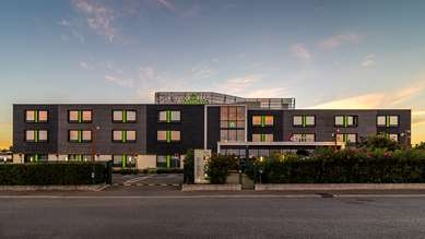 Campanile carcassonne Est 