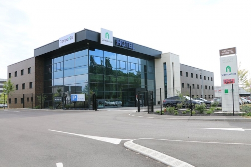 HOTEL CAMPANILE