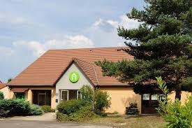 Campanile Moulins-Avermes