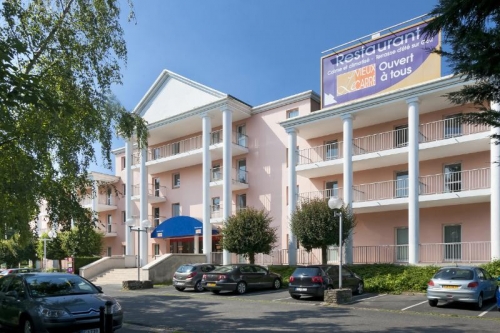 Qualys Hotel Golf Paris Est