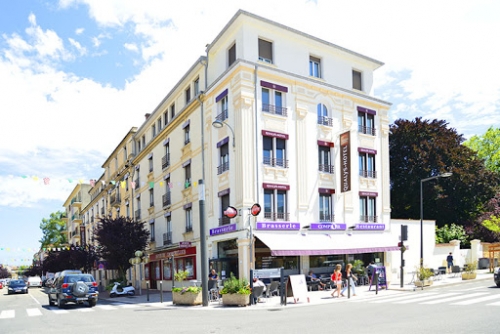 QUALYS HOTEL TERMINUS