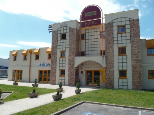 Photo de la salle Balladins Tours Sud